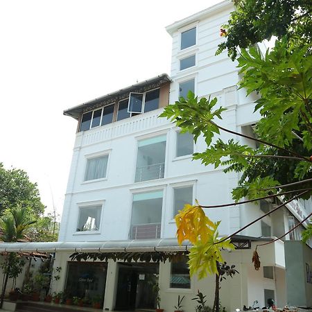 Centre Point Ξενοδοχείο Kochi Εξωτερικό φωτογραφία